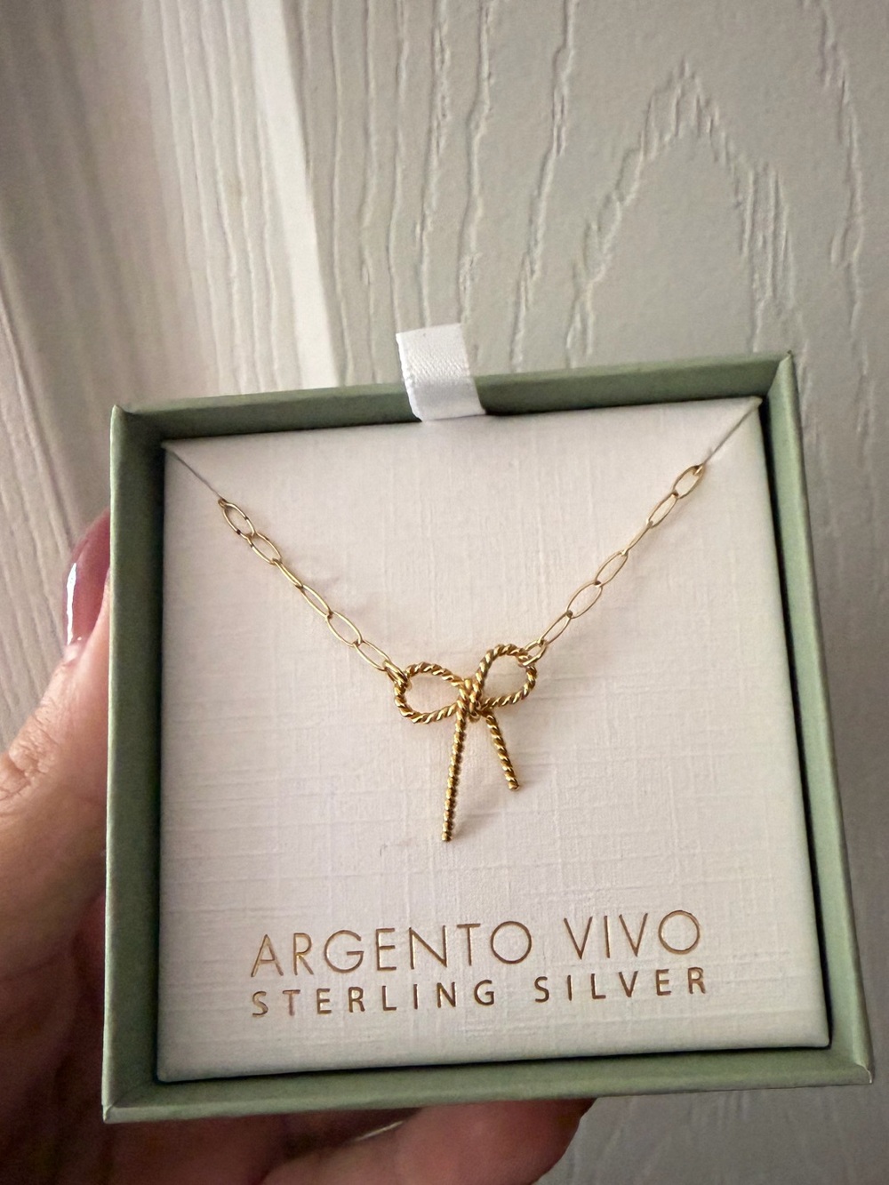 Argento Vivo Gold Bow Pendant Necklace with Delicate Chain